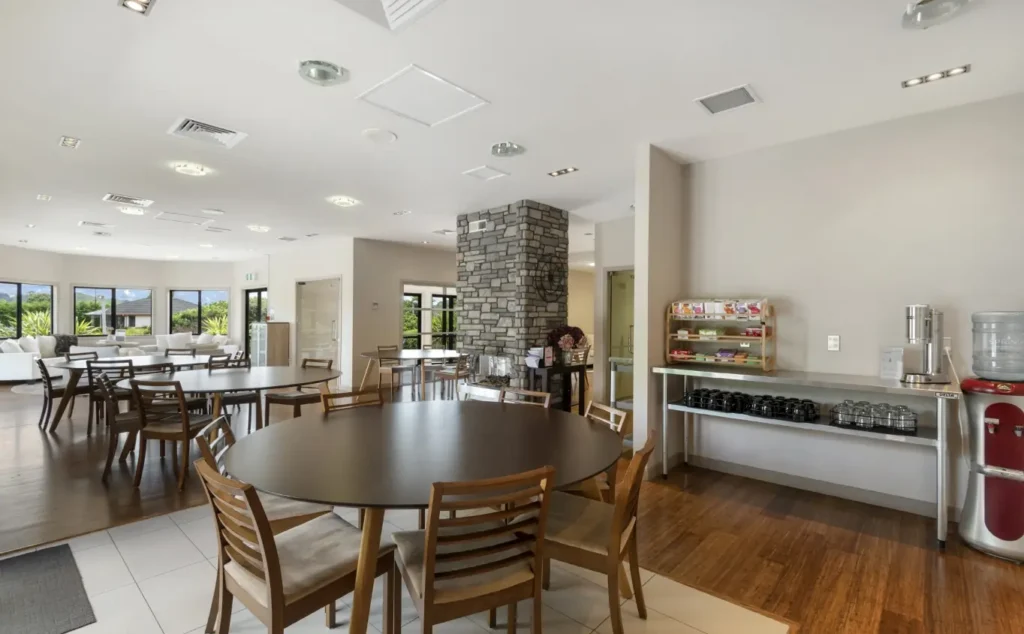 Communal dining area at Karapiro Villas Resort